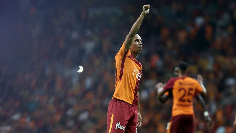 Feghouli attığı golle ilk 11e göz kırptı